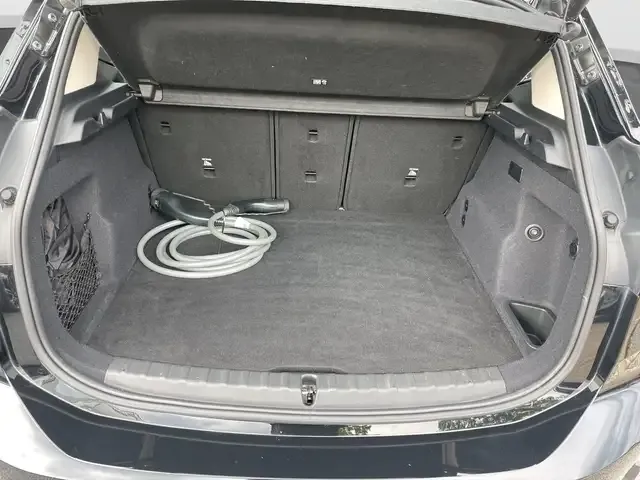 BMW 225