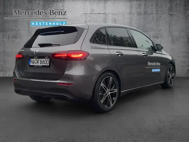 Mercedes-Benz B 200