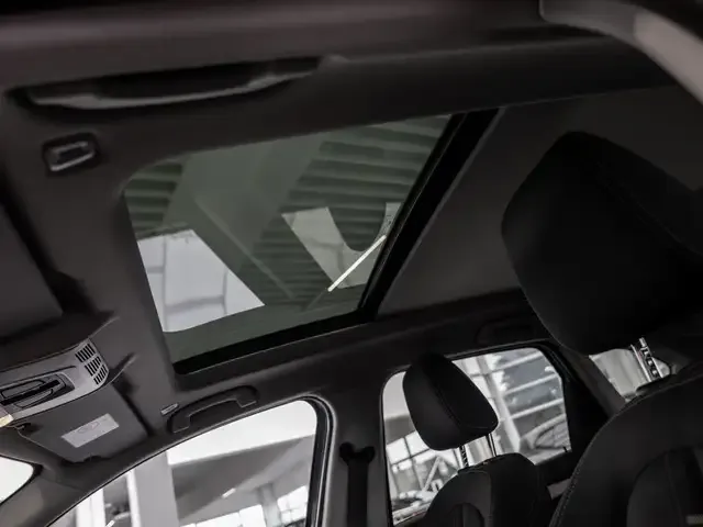 BMW 216