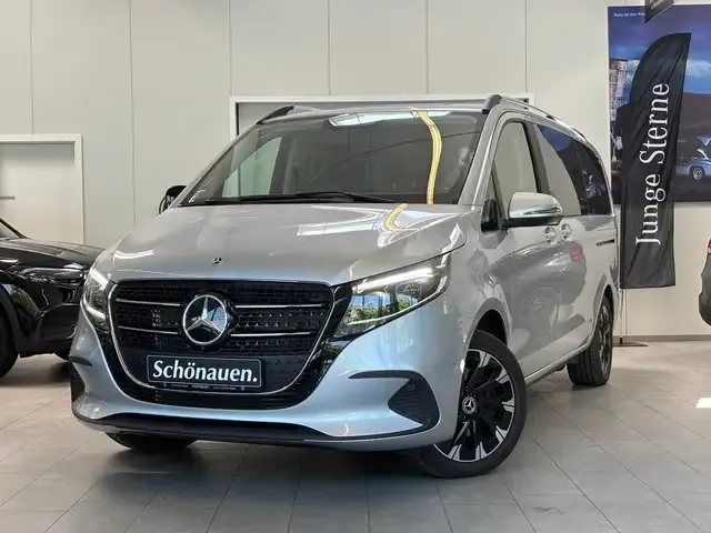 Mercedes-Benz V 250