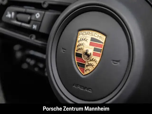 Porsche 992