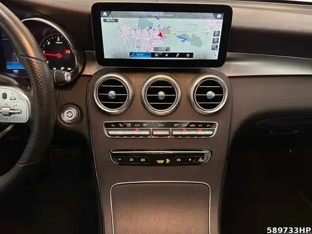 Mercedes-Benz GLC 220