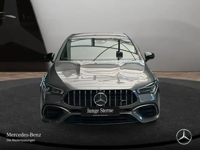 Mercedes-Benz CLA 45 AMG