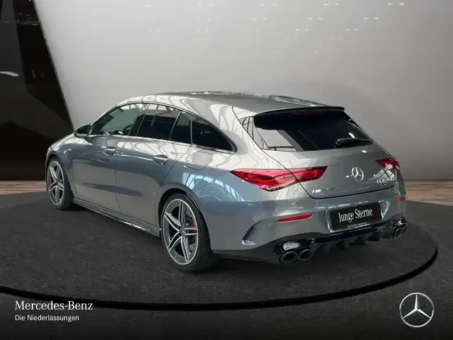 Mercedes-Benz CLA 45 AMG