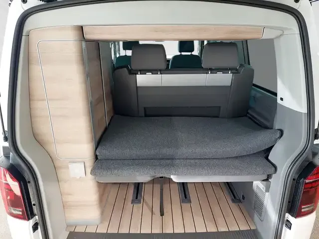 Volkswagen T6.1 California