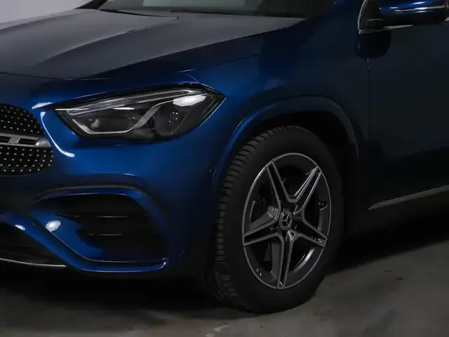 Mercedes-Benz GLA 200