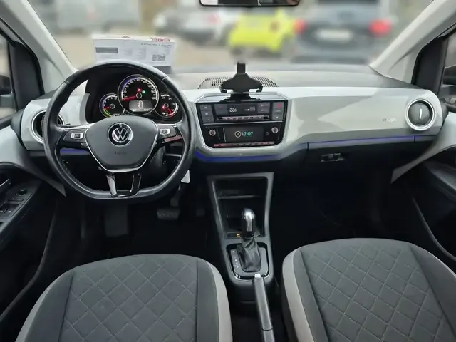 Volkswagen e-up!