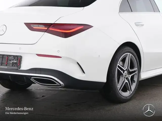 Mercedes-Benz CLA 200