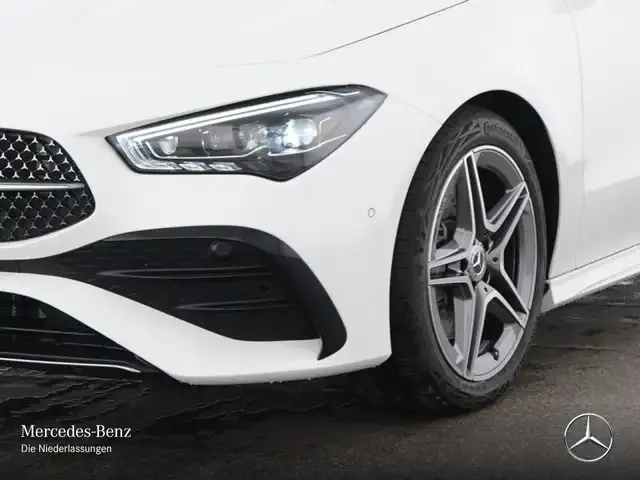 Mercedes-Benz CLA 200