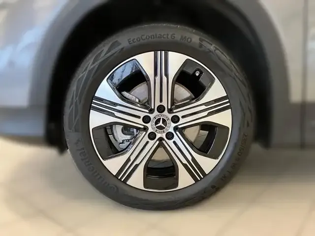 Mercedes-Benz EQB 350