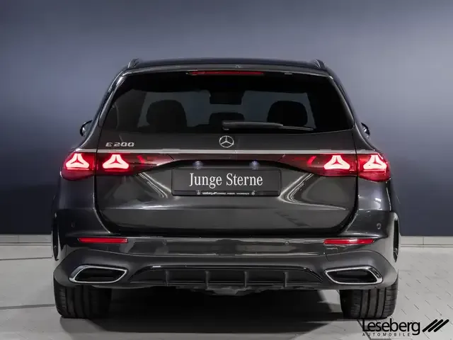 Mercedes-Benz E 200