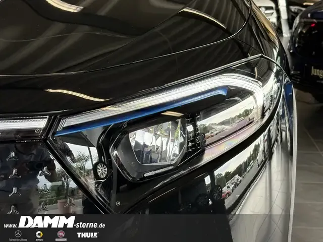 Mercedes-Benz EQA 300