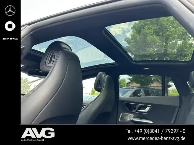 Mercedes-Benz EQE 43
