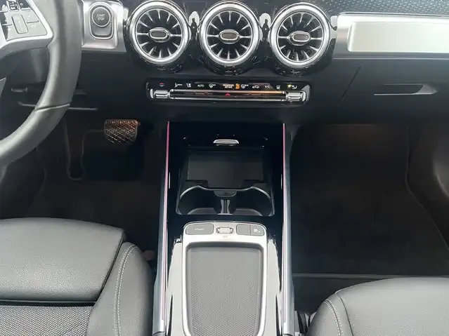 Mercedes-Benz EQB 350