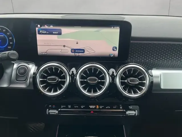 Mercedes-Benz EQB 350