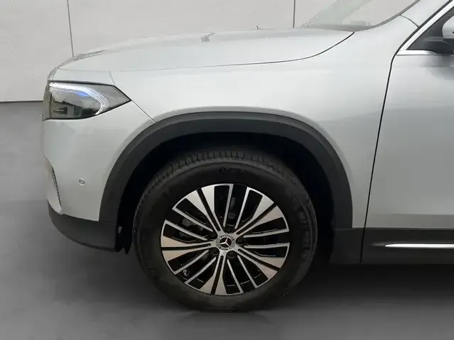 Mercedes-Benz EQB 350