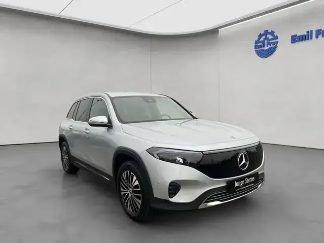 Mercedes-Benz EQB 350