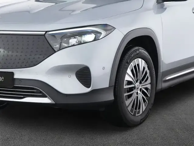 Mercedes-Benz EQB 350