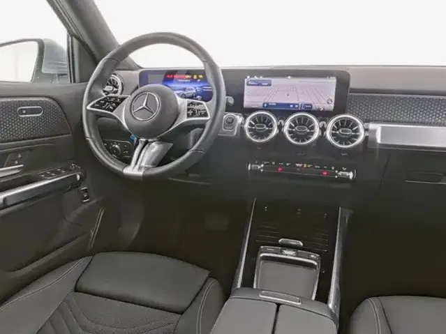 Mercedes-Benz EQB 350