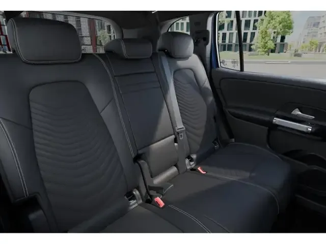 Mercedes-Benz EQB 250