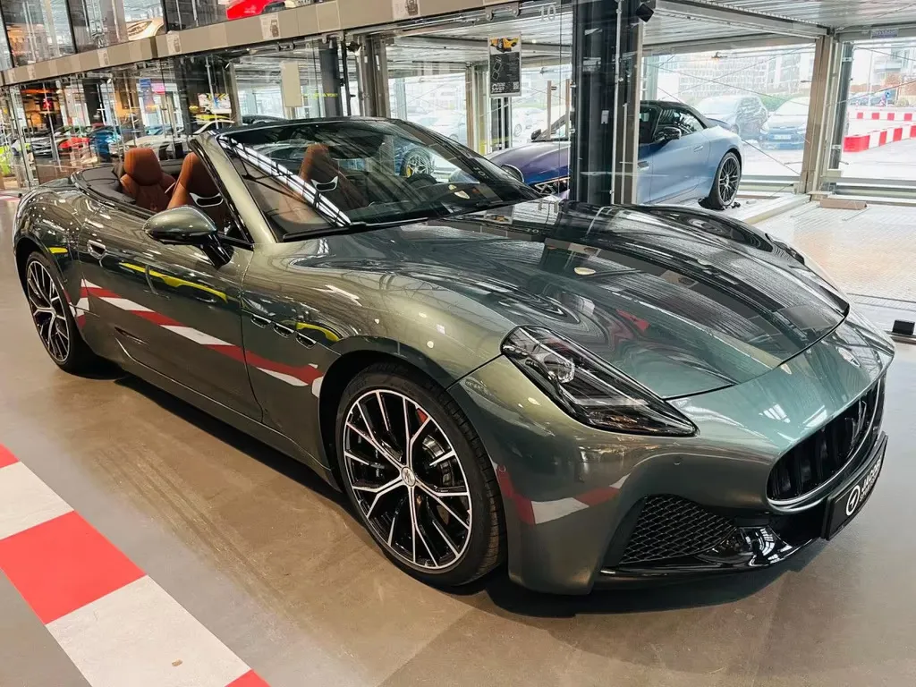 Maserati GranCabrio