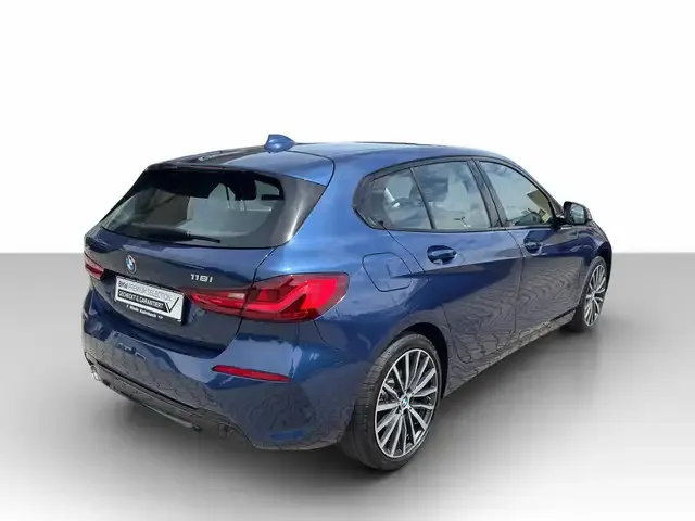 BMW 118