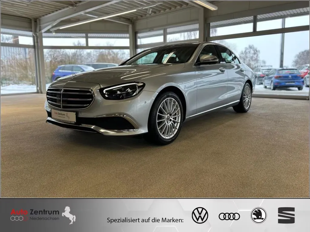 Mercedes-Benz E 400