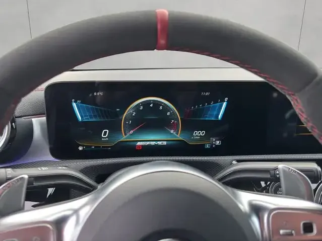 Mercedes-Benz CLA 45 AMG