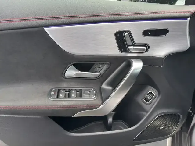 Mercedes-Benz CLA 45 AMG