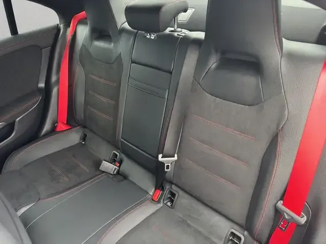 Mercedes-Benz CLA 45 AMG