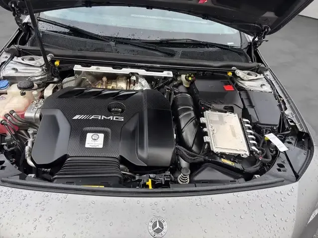 Mercedes-Benz CLA 45 AMG