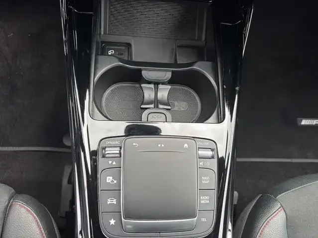 Mercedes-Benz CLA 45 AMG