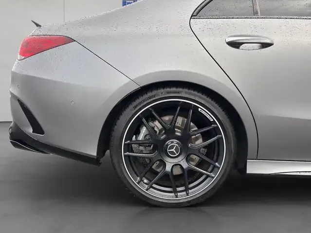 Mercedes-Benz CLA 45 AMG