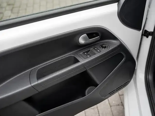 Volkswagen e-up!