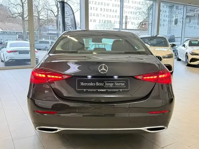 Mercedes-Benz C 180