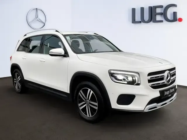 Mercedes-Benz GLB 180