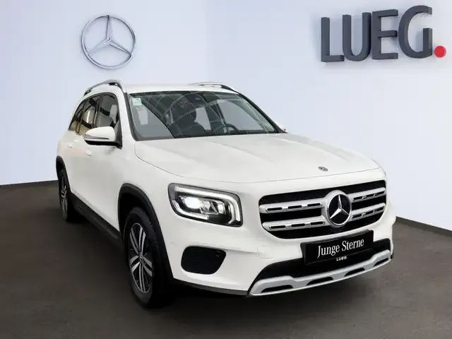 Mercedes-Benz GLB 180