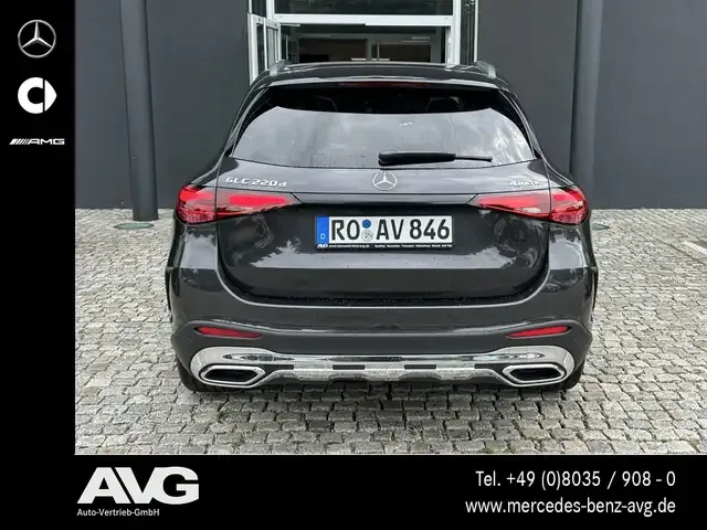 Mercedes-Benz GLC 220