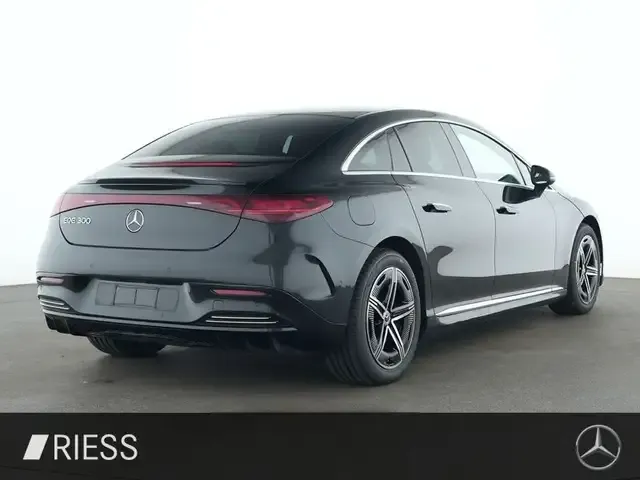 Mercedes-Benz EQE 300