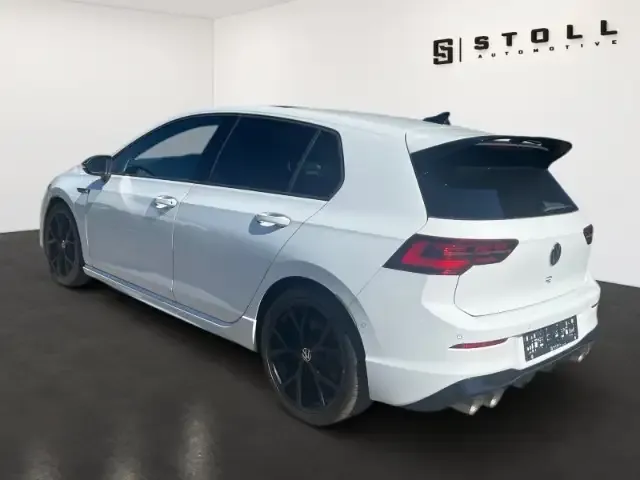 Volkswagen Golf R