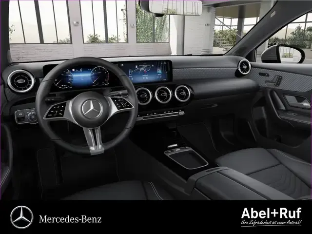 Mercedes-Benz A 220