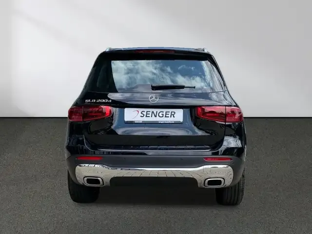 Mercedes-Benz GLB 200