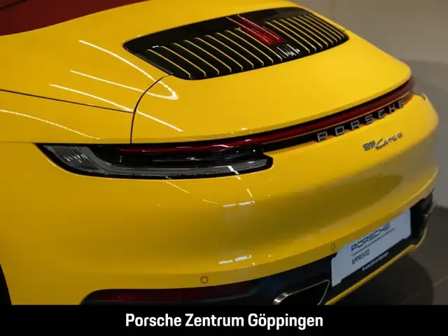 Porsche 992