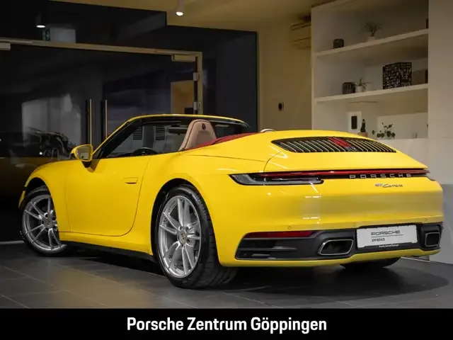 Porsche 992