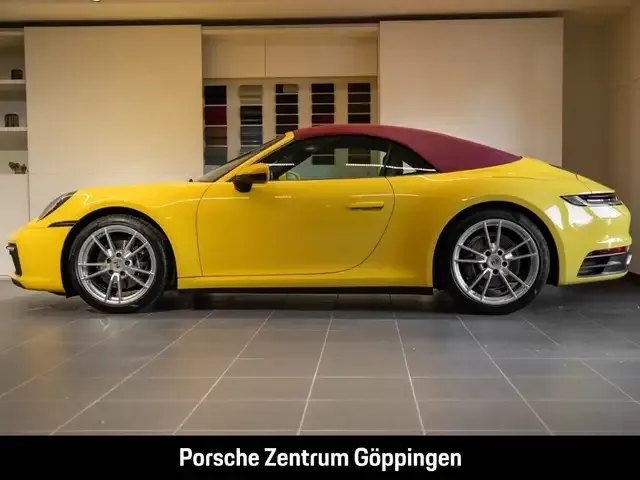 Porsche 992