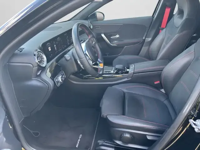 Mercedes-Benz A 35 AMG