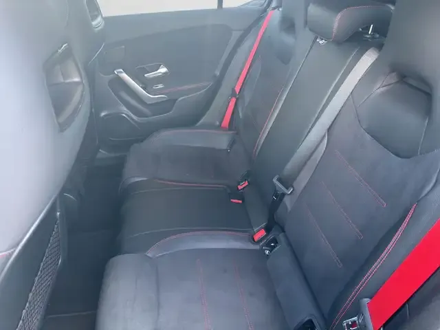 Mercedes-Benz A 35 AMG