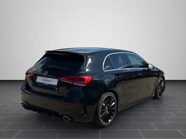 Mercedes-Benz A 35 AMG