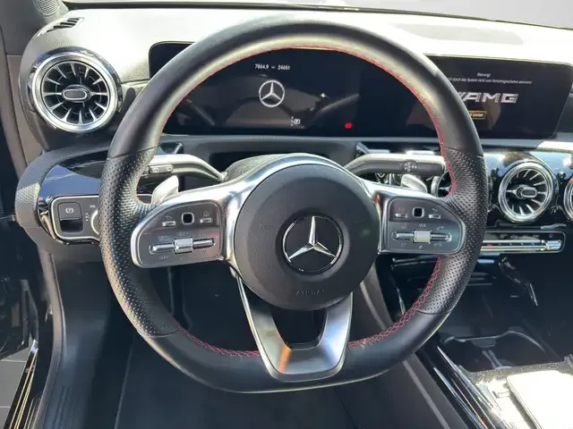 Mercedes-Benz A 35 AMG