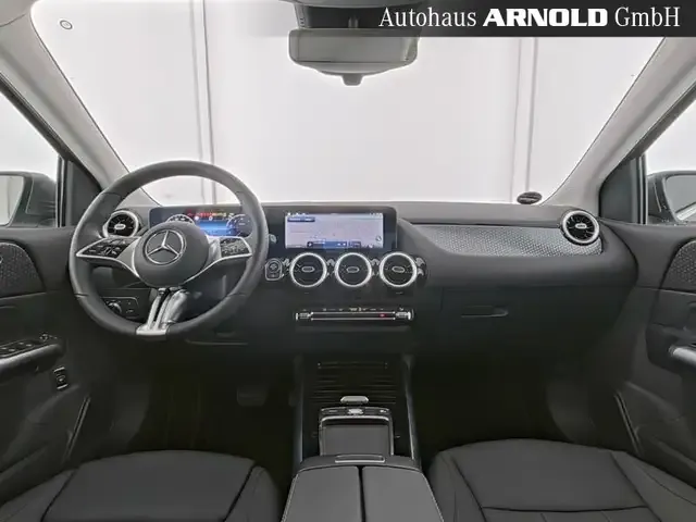 Mercedes-Benz B 220